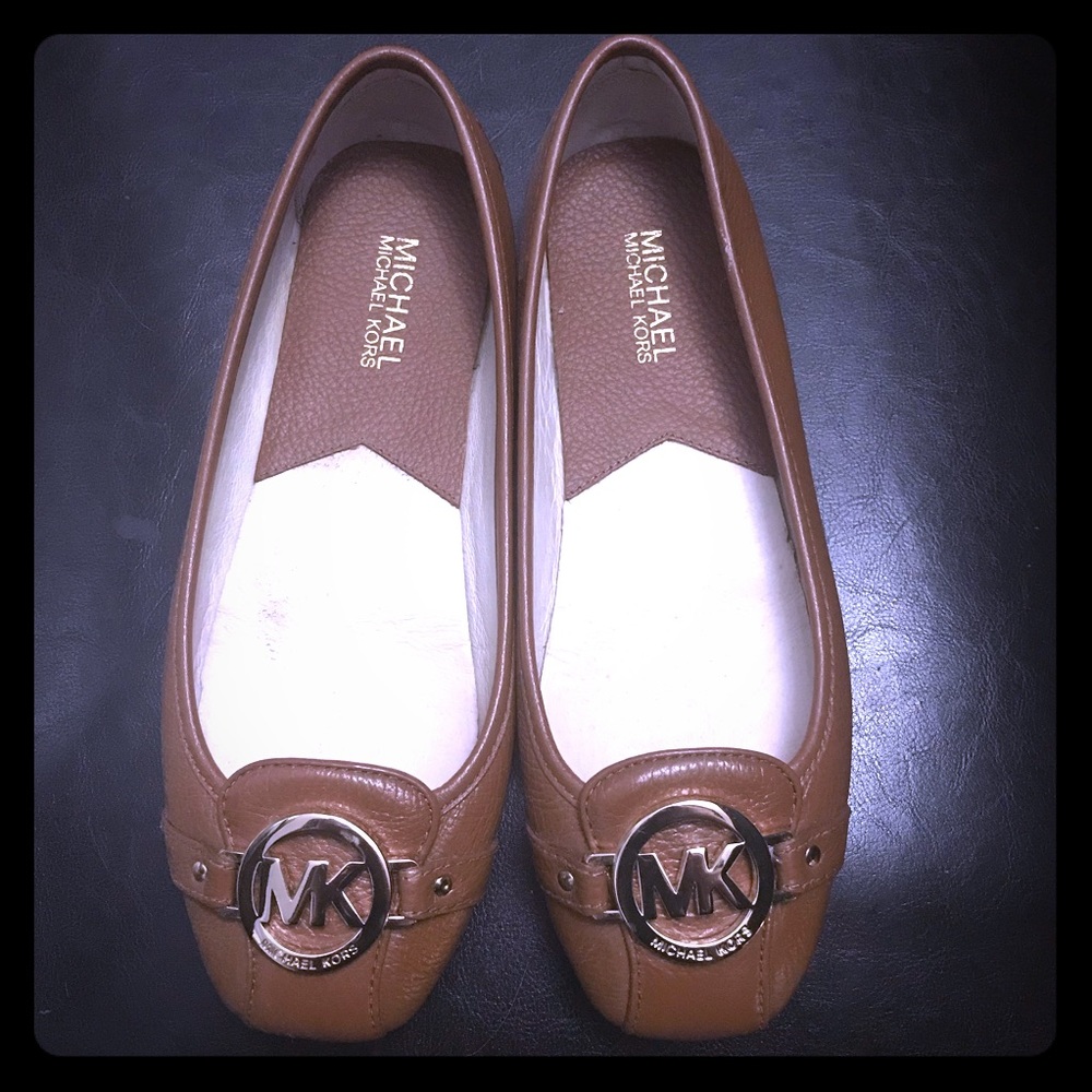 Never worn, Michael Kors flats, size 8.5